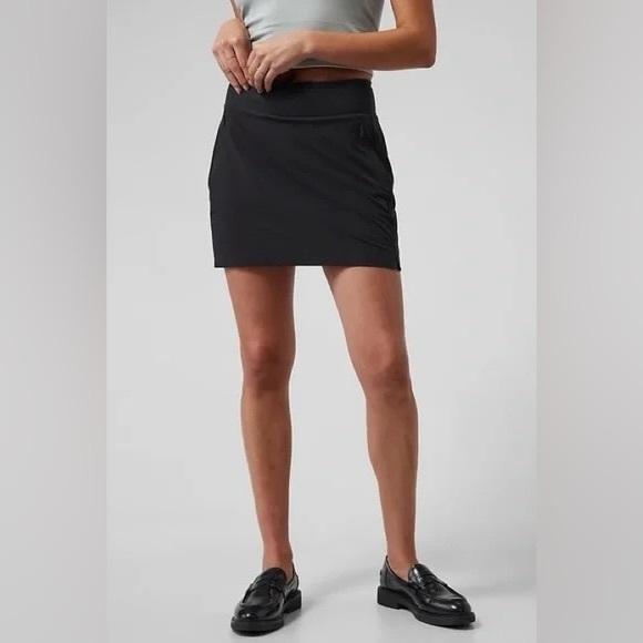 Athleta | Soho Skort in Black - Picture 1 of 9